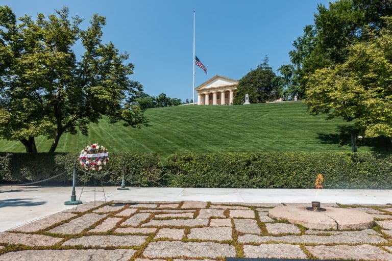 A Free Walking Tour of Arlington Cemetery with DC by Foot - Wandering ...