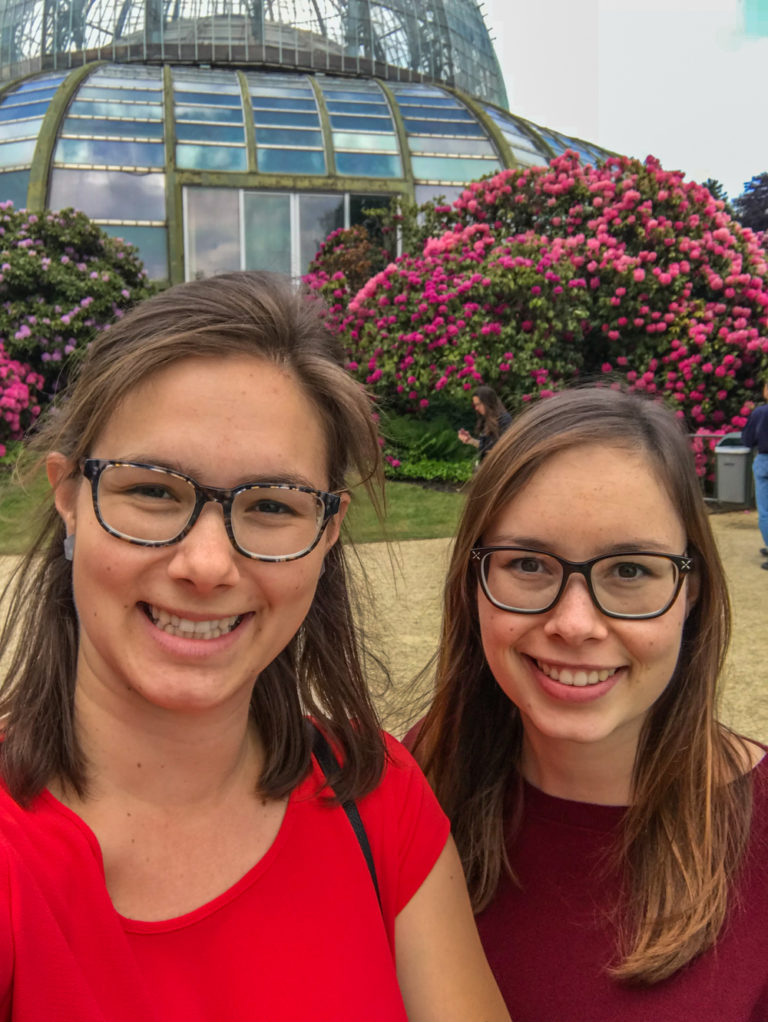 Birthe & her sister Lise