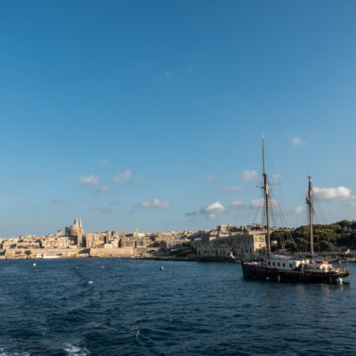 How to get from St Julian's to Valletta - Wandering the World